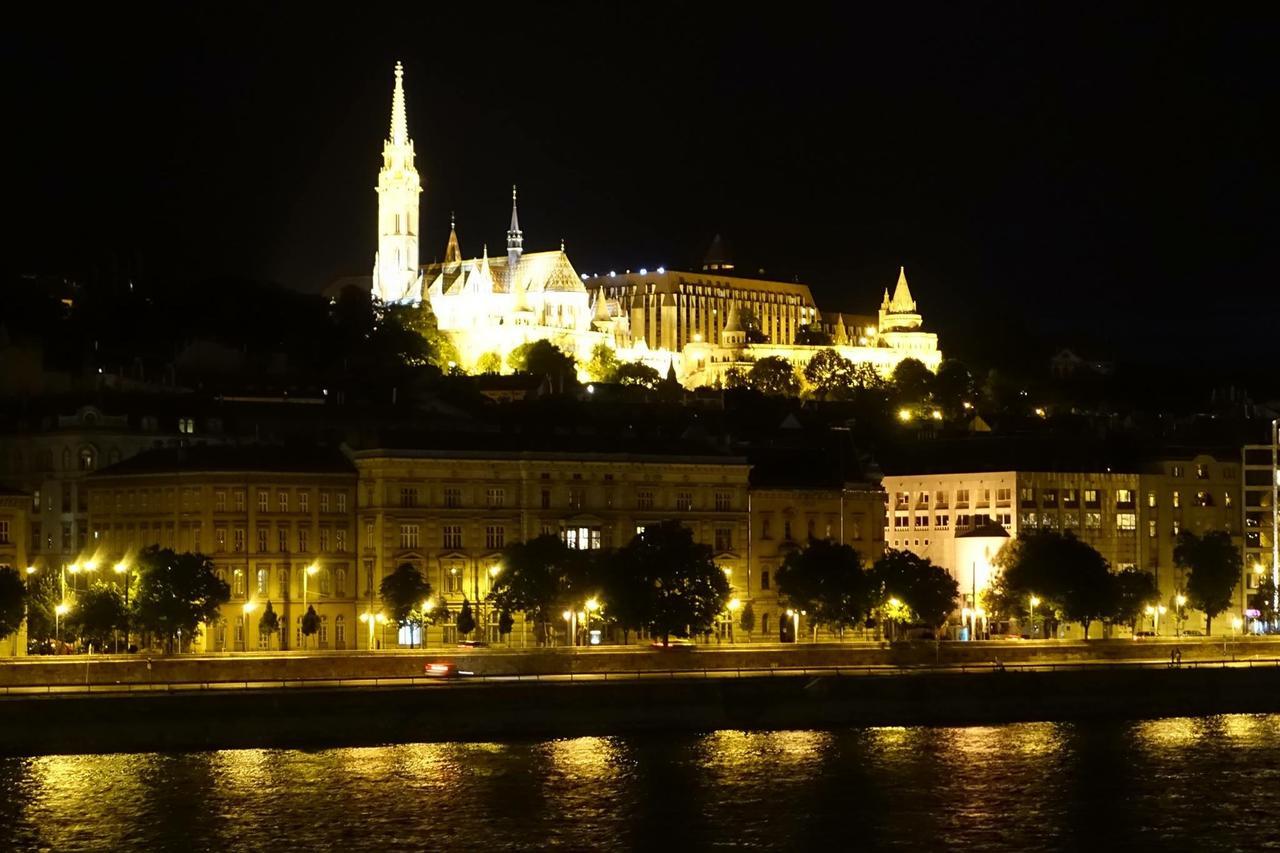 Diana'S Charming Studio At The Buda Castle Budapest Exterior foto